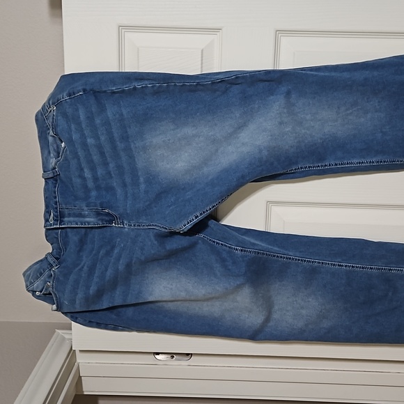 Ashley Stewart denim jeans with rhinestones trimming size 20 - Picture 3 of 5